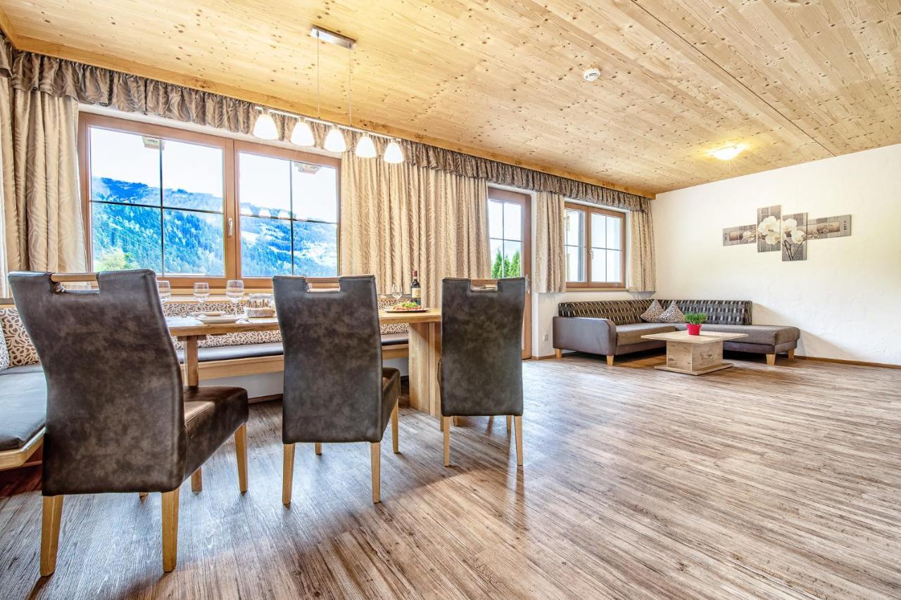 Chalets Hotter - Ferienhaus Mit E-Ladestation Zell am Ziller Exterior foto